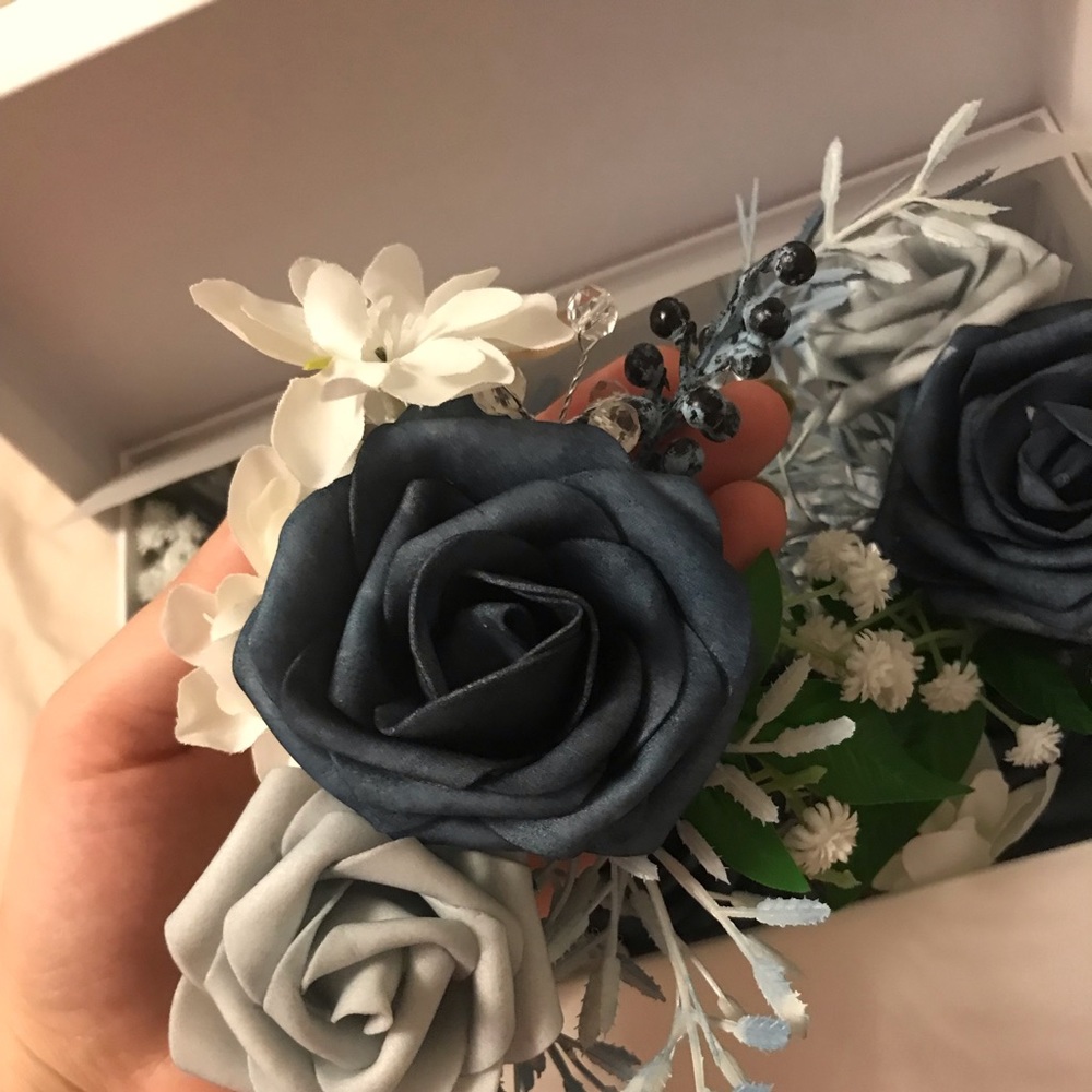 Lings Moment Dusty Blue and Navy corsages